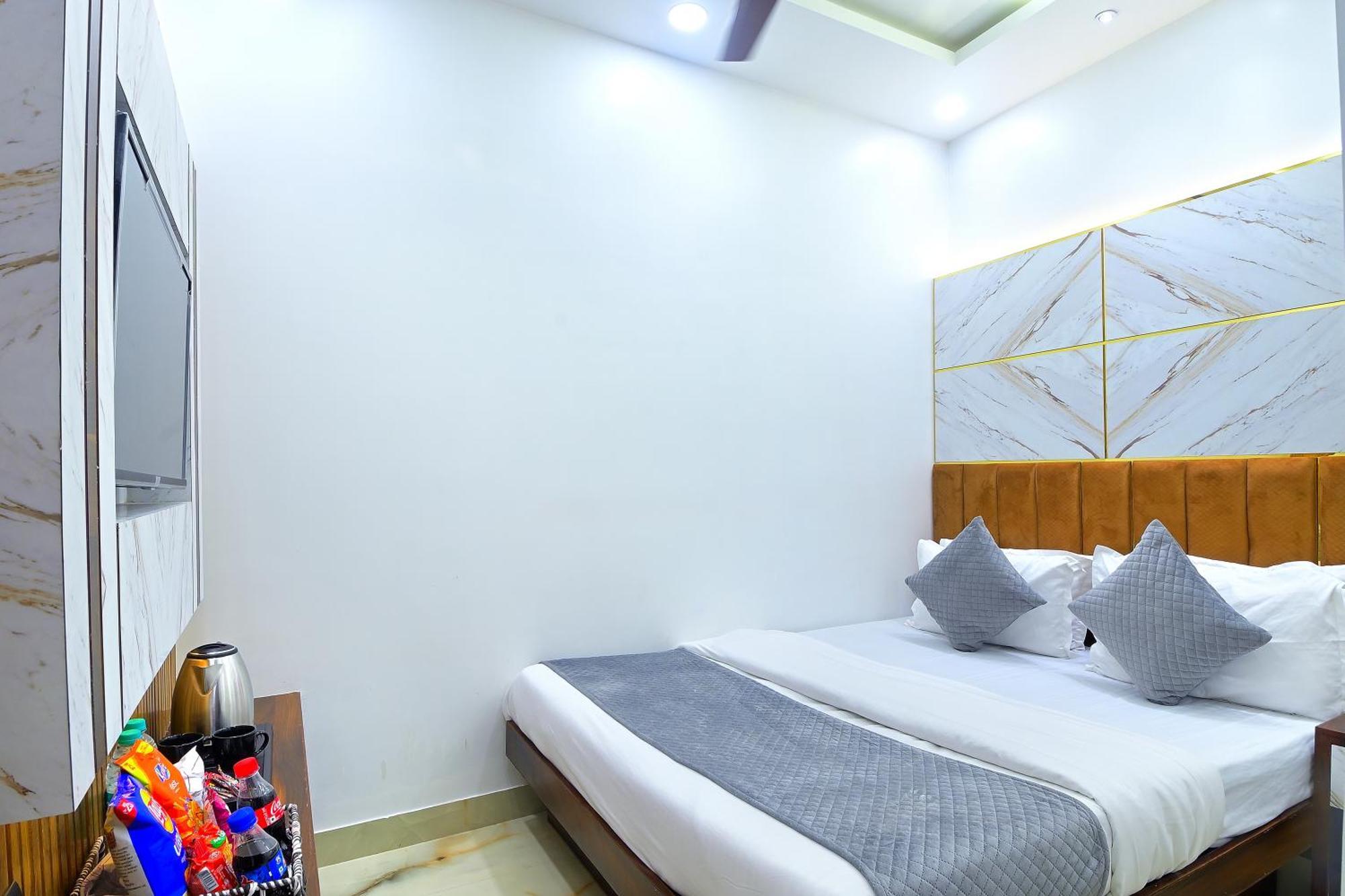 Hotel Nav Durga "2 Walking From New Delhi Railway Station" Nova Deli Exterior foto